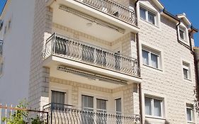 Apartments Brane